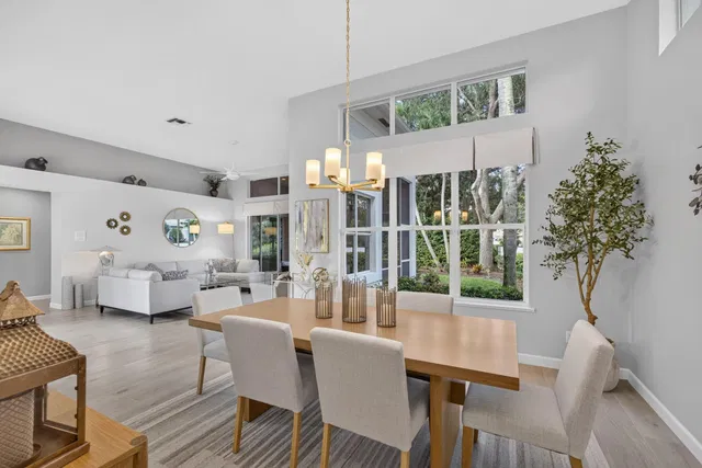 Willoughby Golf Club Residence photo 17