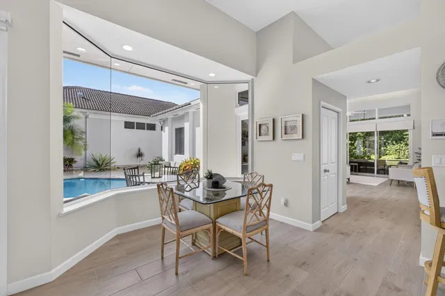Willoughby Golf Club Residence photo 20