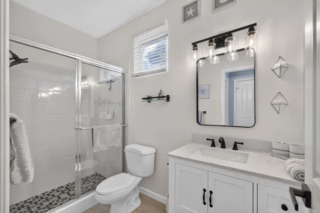 Willoughby Golf Club Residence photo 44