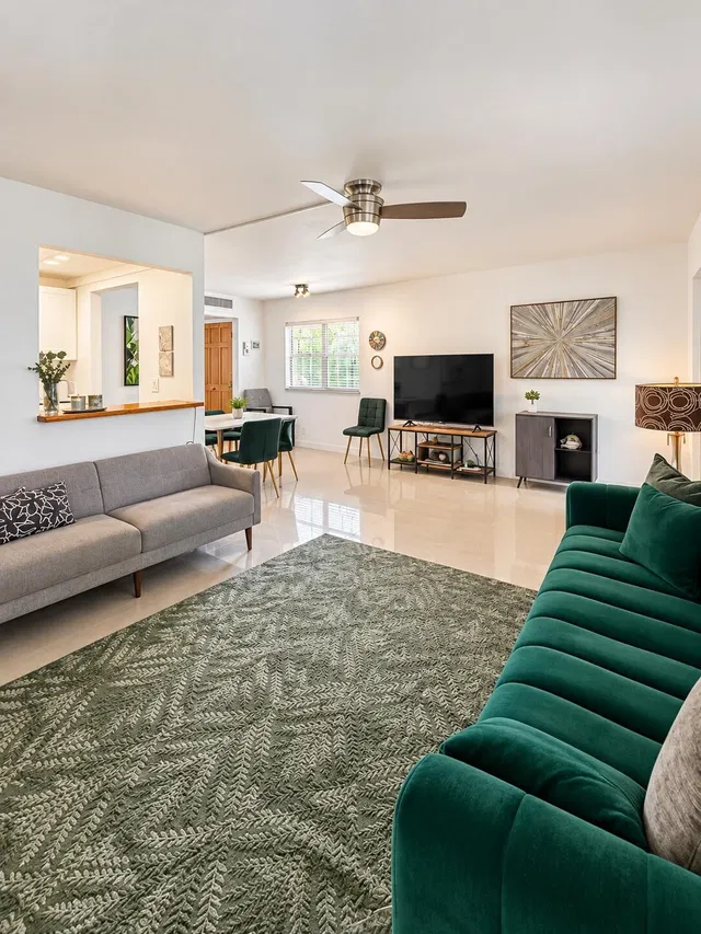 Residence photo 6