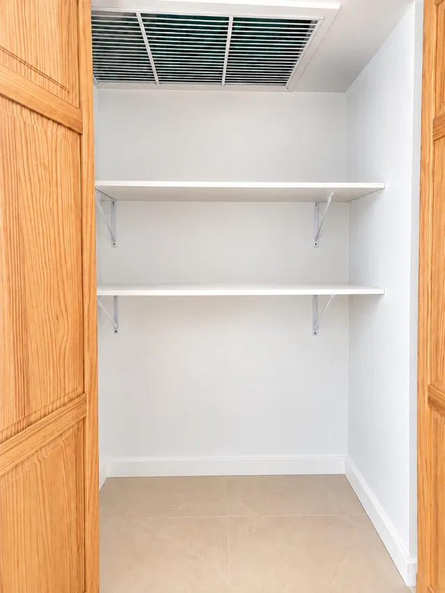 Residence photo 18