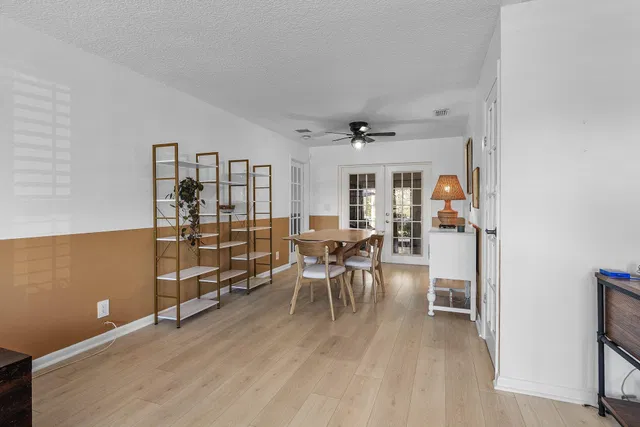 Residence photo 6