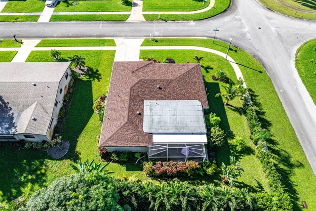 Residence photo 43
