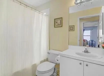 Residence photo 9