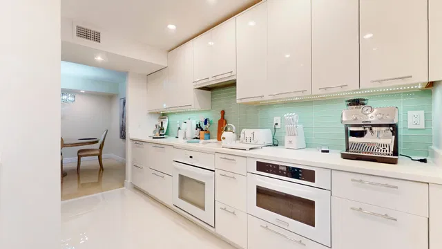 South Palm Beach Unit A101 photo 29