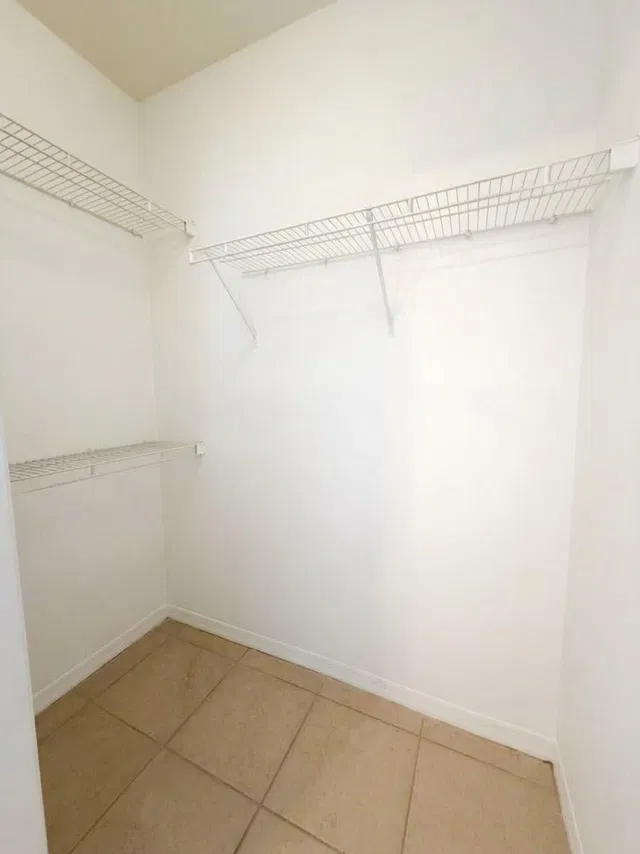 Unit 208 photo 12