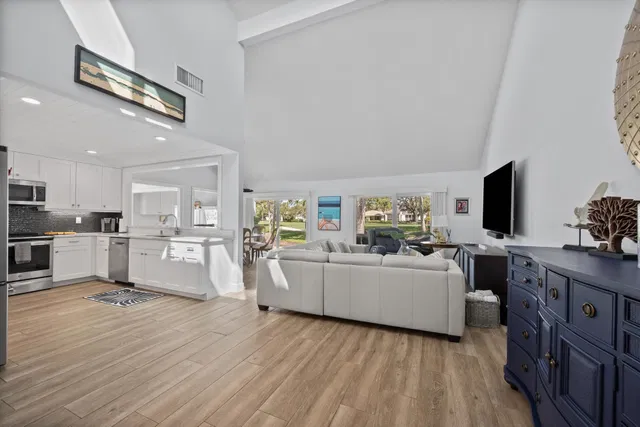 Jonathan's Landing Jupiter FL Residence photo 5