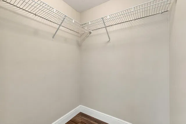 Unit 1410 photo 20