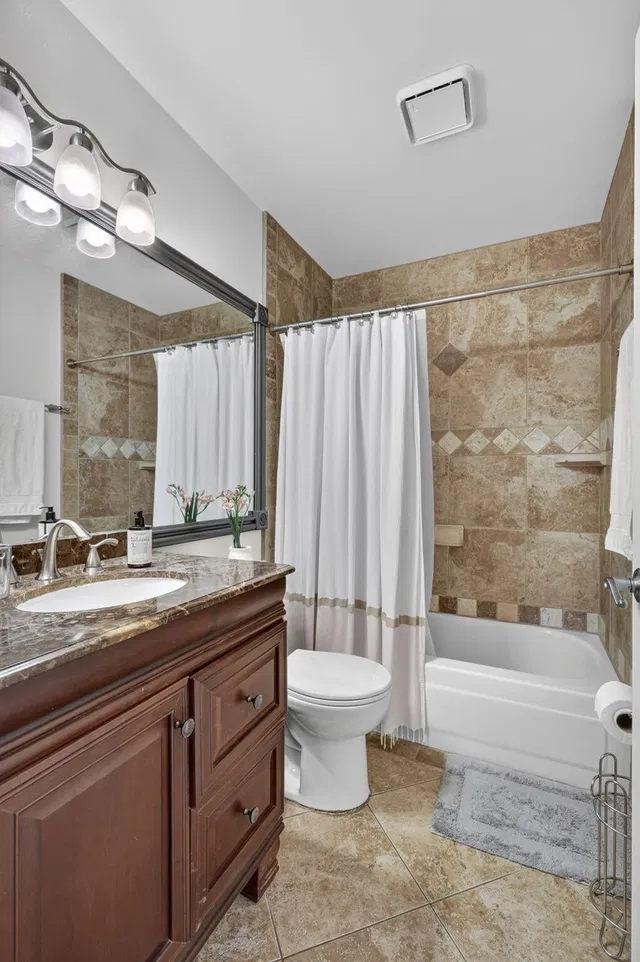 Residence photo 32
