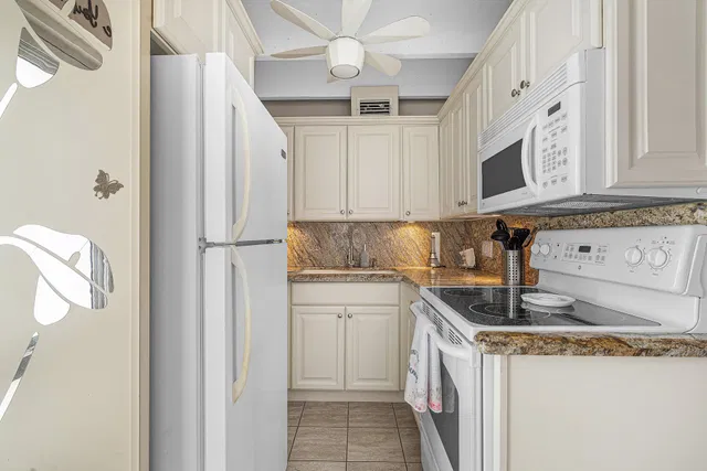 4001 S Ocean South Palm Beach Residence photo 8
