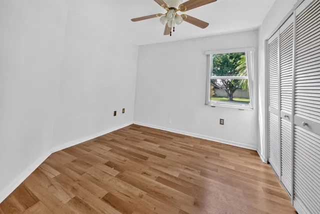 Residence photo 17