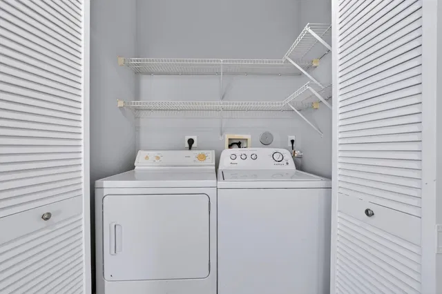 Unit 24 photo 24