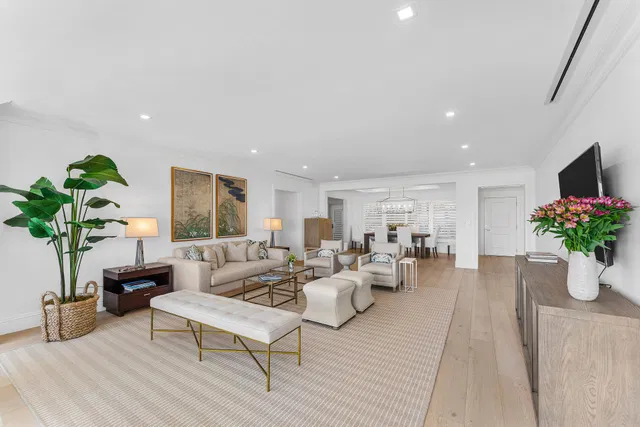 300 Ocean Boulevard Unit 2D photo 9