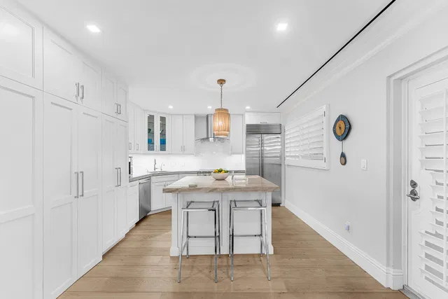 300 Ocean Boulevard Unit 2D photo 13