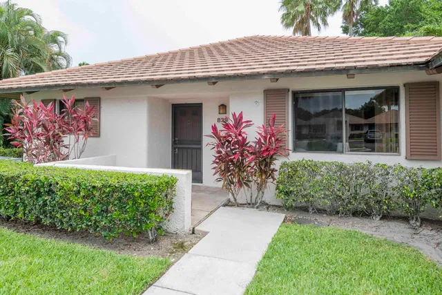 PGA National Palm Beach Gardens Residence photo 23