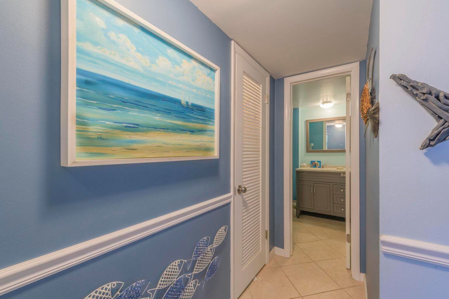 Unit 205 photo 18