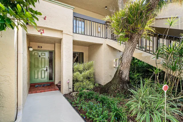 Residence photo 19