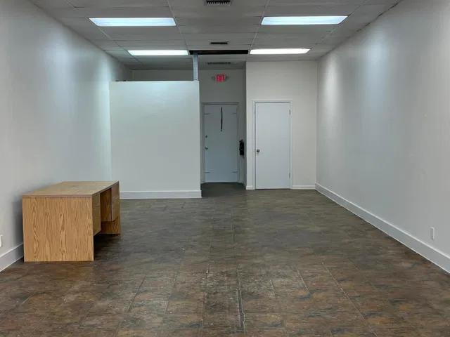 Unit 14 photo 3
