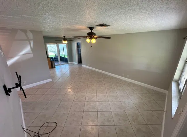 Residence photo 10