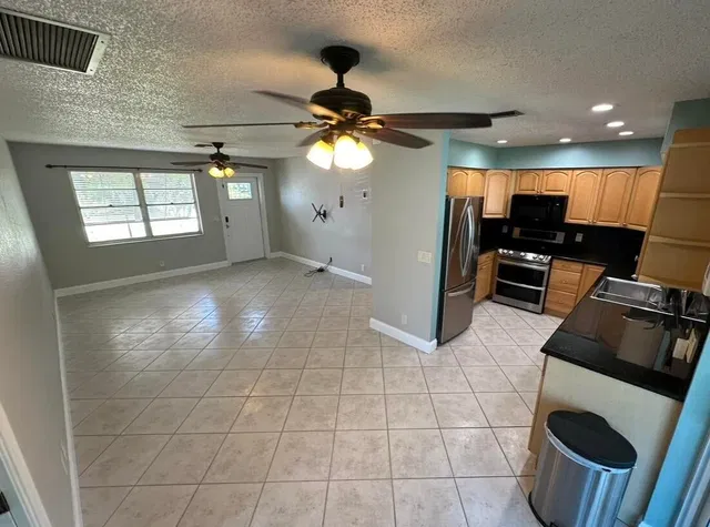 Residence photo 11