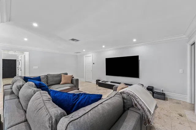 Residence photo 28