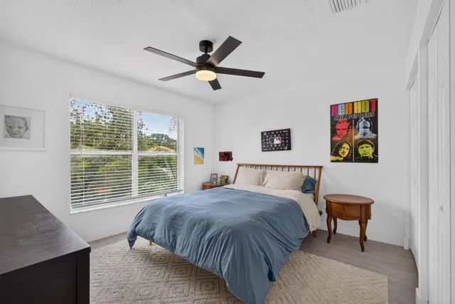 Residence photo 28