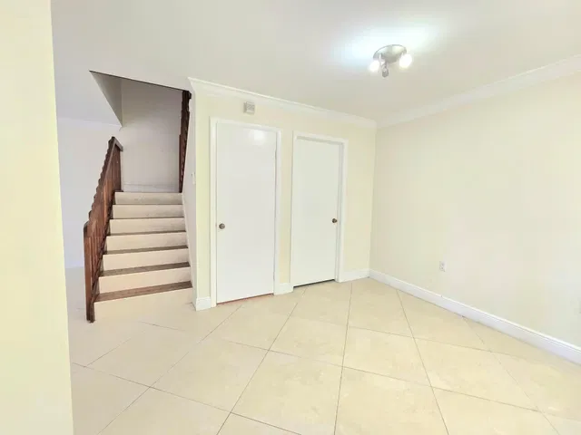 Residence photo 7