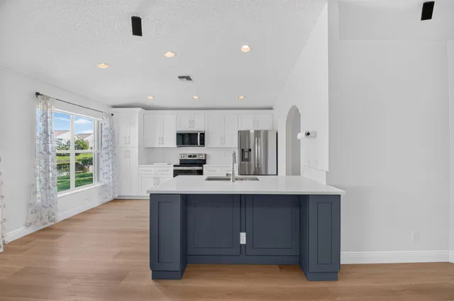 Residence photo 6