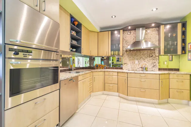 South Palm Beach Unit 8260 photo 12