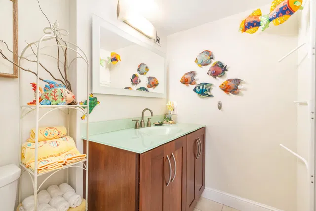 South Palm Beach Unit 8260 photo 18