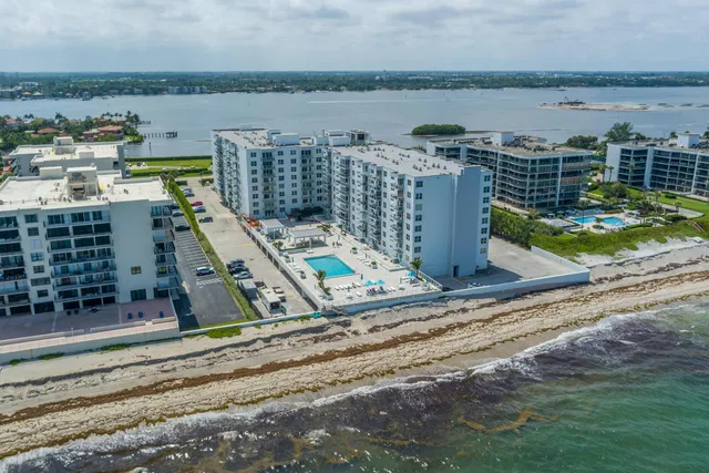 South Palm Beach Unit 8260 photo 32