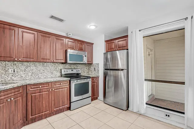 Residence photo 21