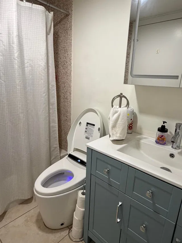 Unit C-2 photo 25