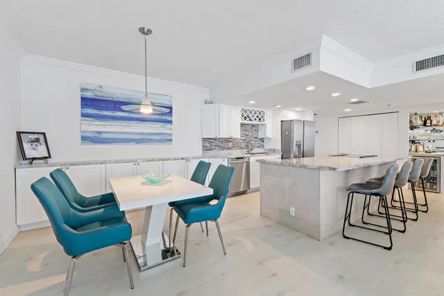 Singer Island Unit PH205 photo 10