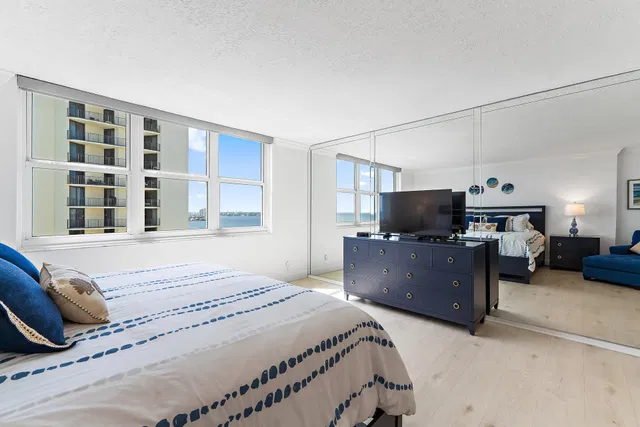 Singer Island Unit PH205 photo 32