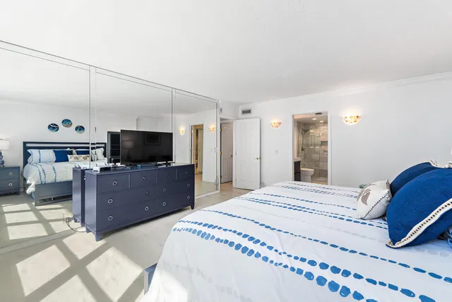 Singer Island Unit PH205 photo 34