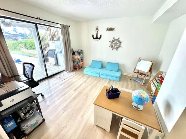  Residence photo 14