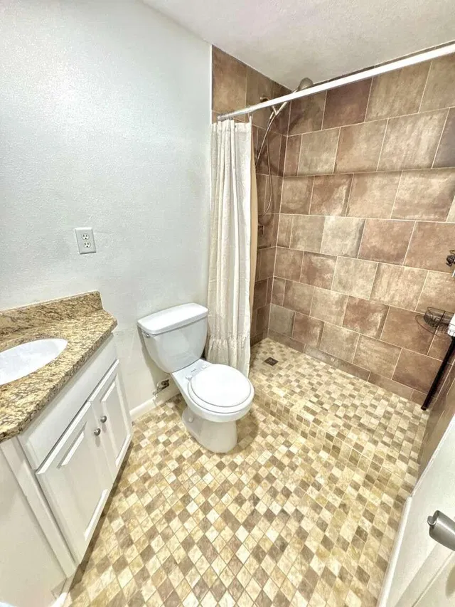  Residence photo 35