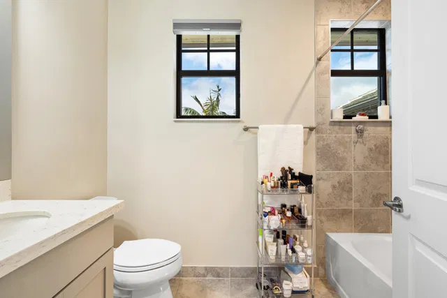 Residence photo 38