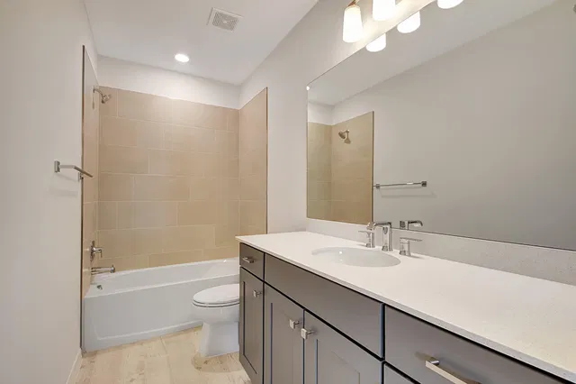 Residence photo 35