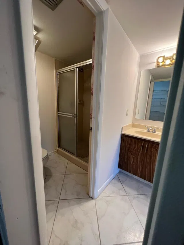 Unit 106 photo 10