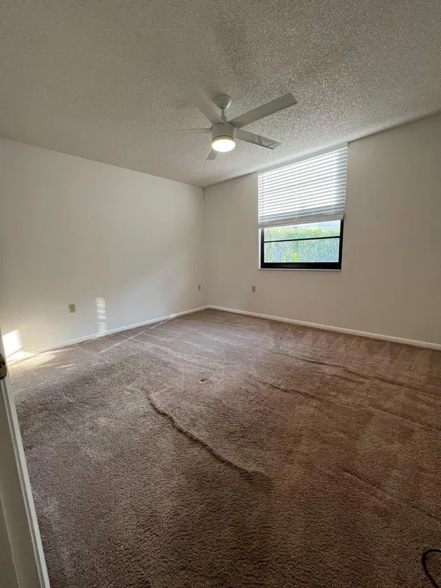 Unit 106 photo 12