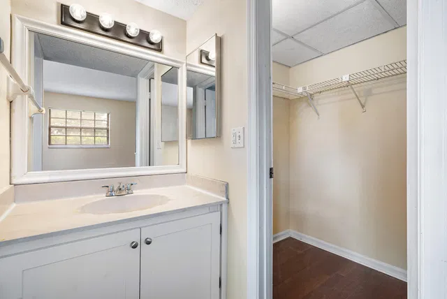 Residence photo 19