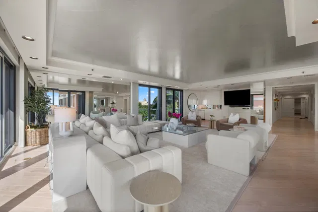 In-Town Palm Beach Unit N45 photo 9