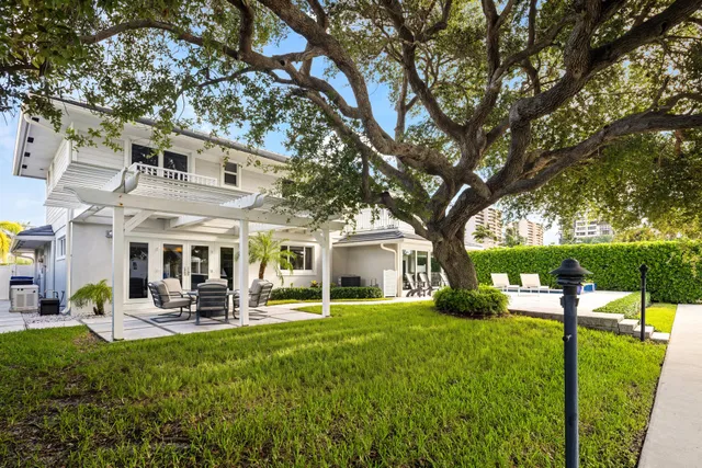  Residence photo 4