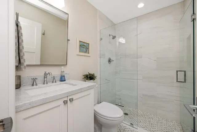  Residence photo 25