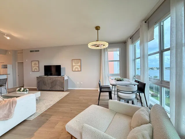 Windward Bay Lantana Unit Ph15 photo 18