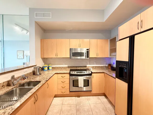 Windward Bay Lantana Unit Ph15 photo 22