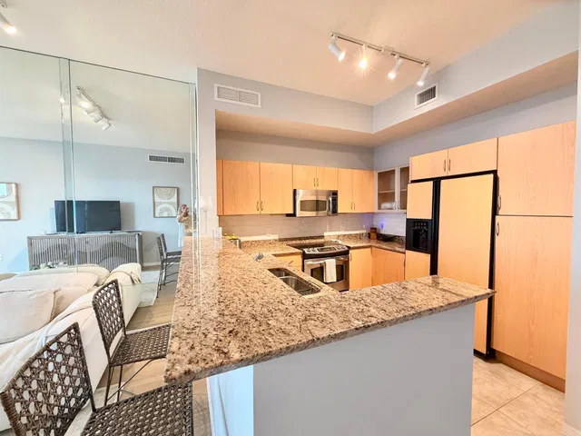 Windward Bay Lantana Unit Ph15 photo 24