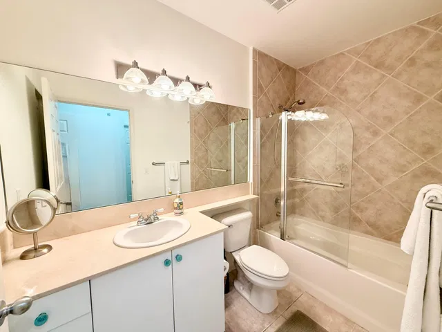 Windward Bay Lantana Unit Ph15 photo 27